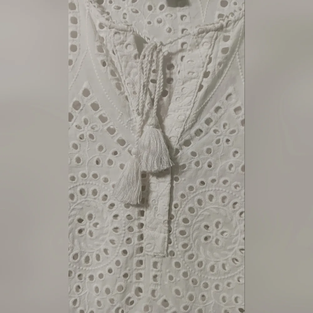 Chicos Eyelet Tunic Top White Tassled Cotton Cottagecore Boho Coastal SZ 16/18 - Picture 2 of 10